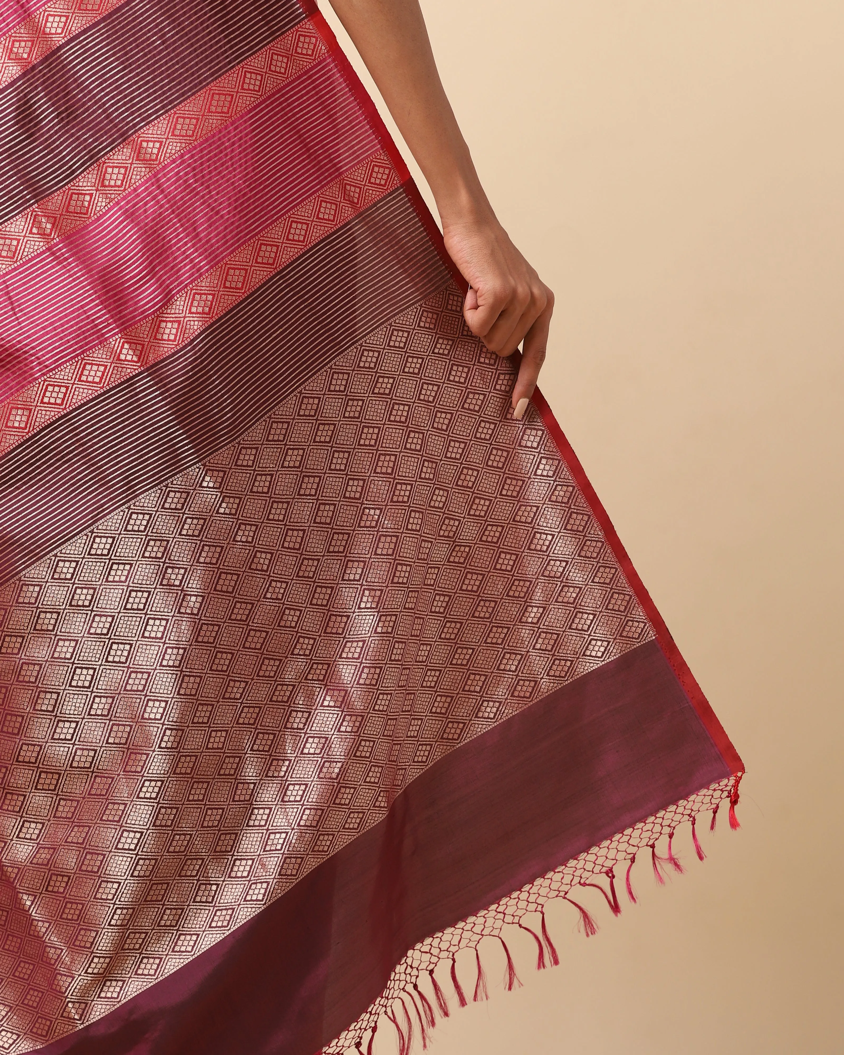 Antika Powdi Silk Saree